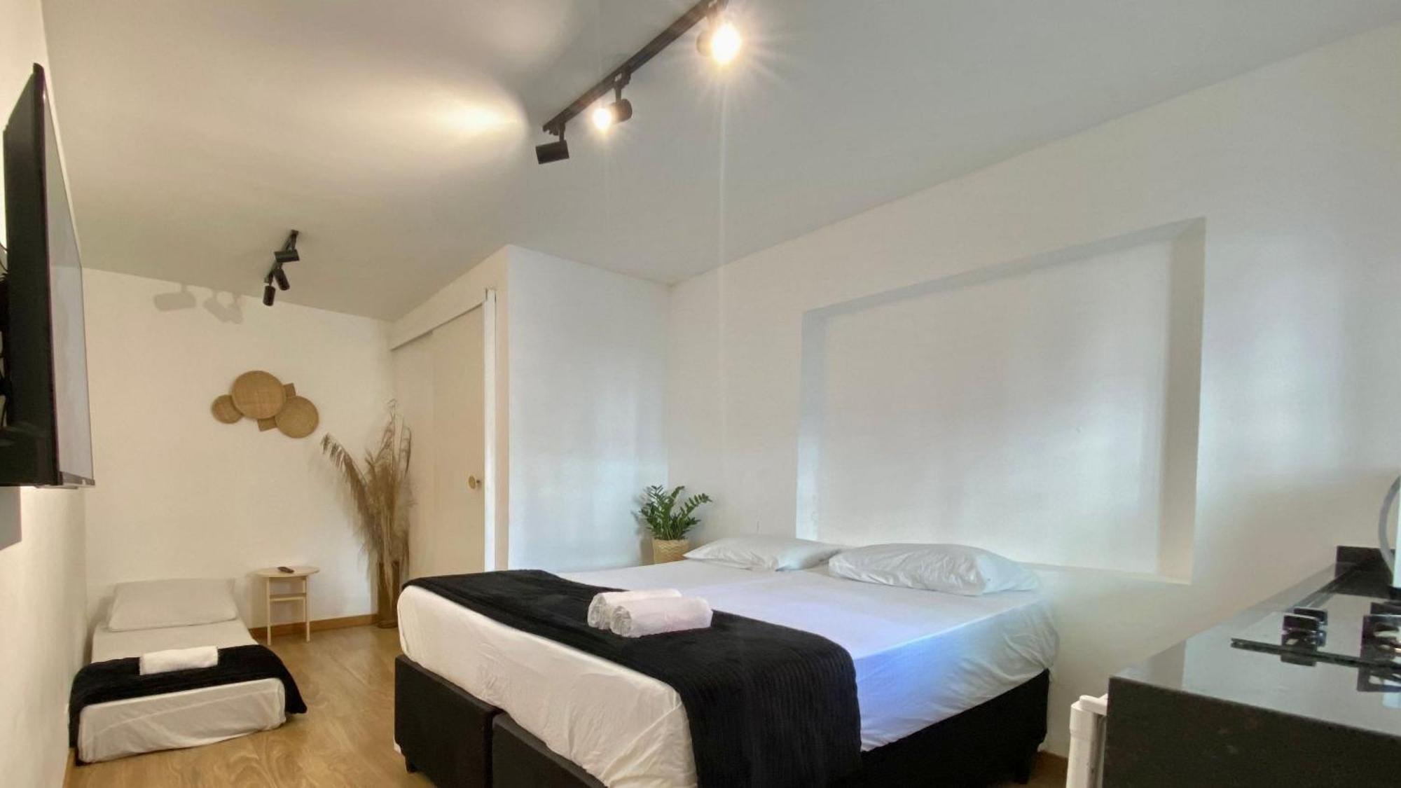 Studios E Quartos Privativos Na Chacara Santo Antonio Sao Paulo Bagian luar foto